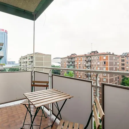 Spazioso - City Life - Fiera - Alcuino 5 Apartamento